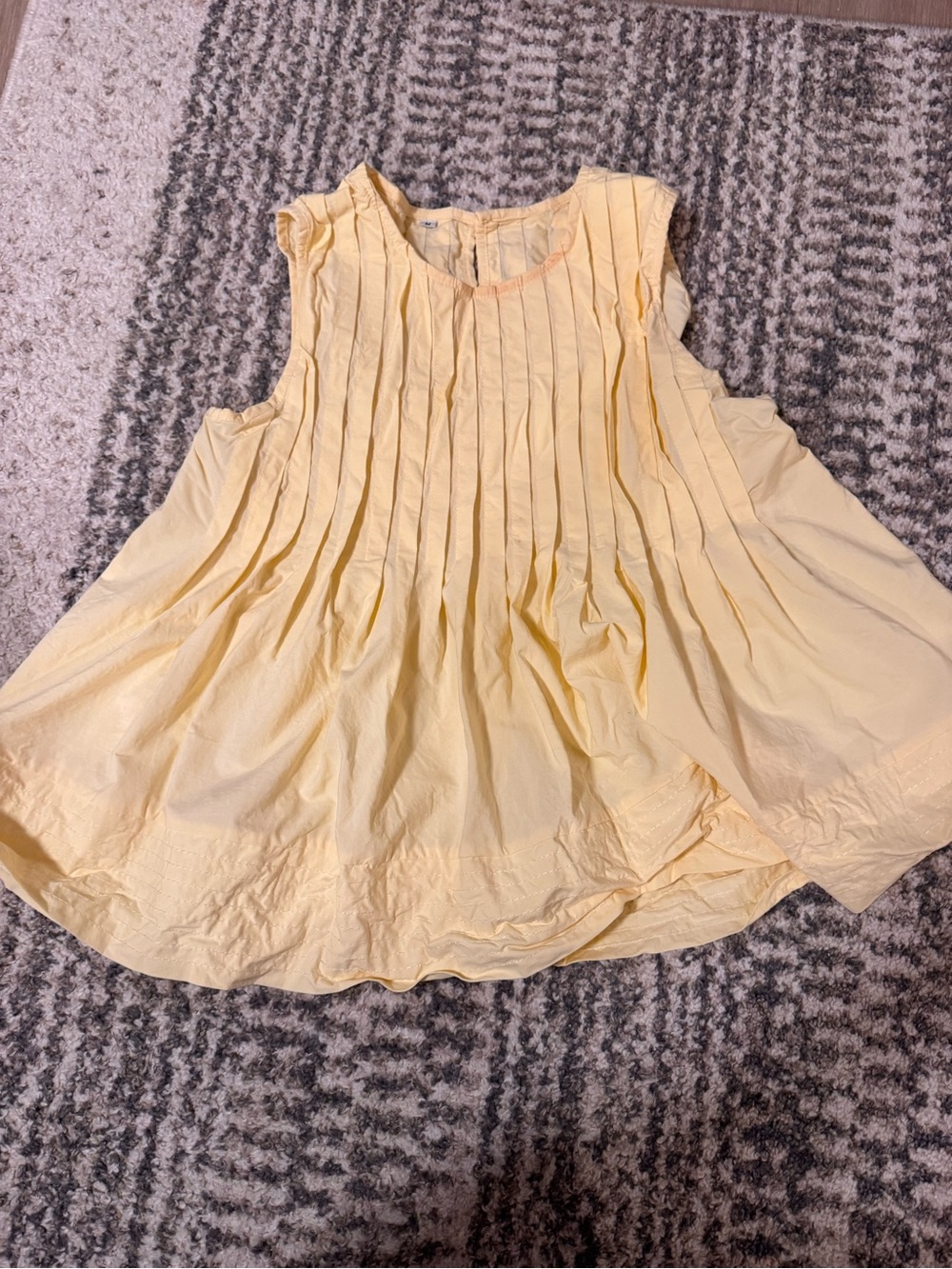 Light Yellow Pleated Sleeveless Blouse